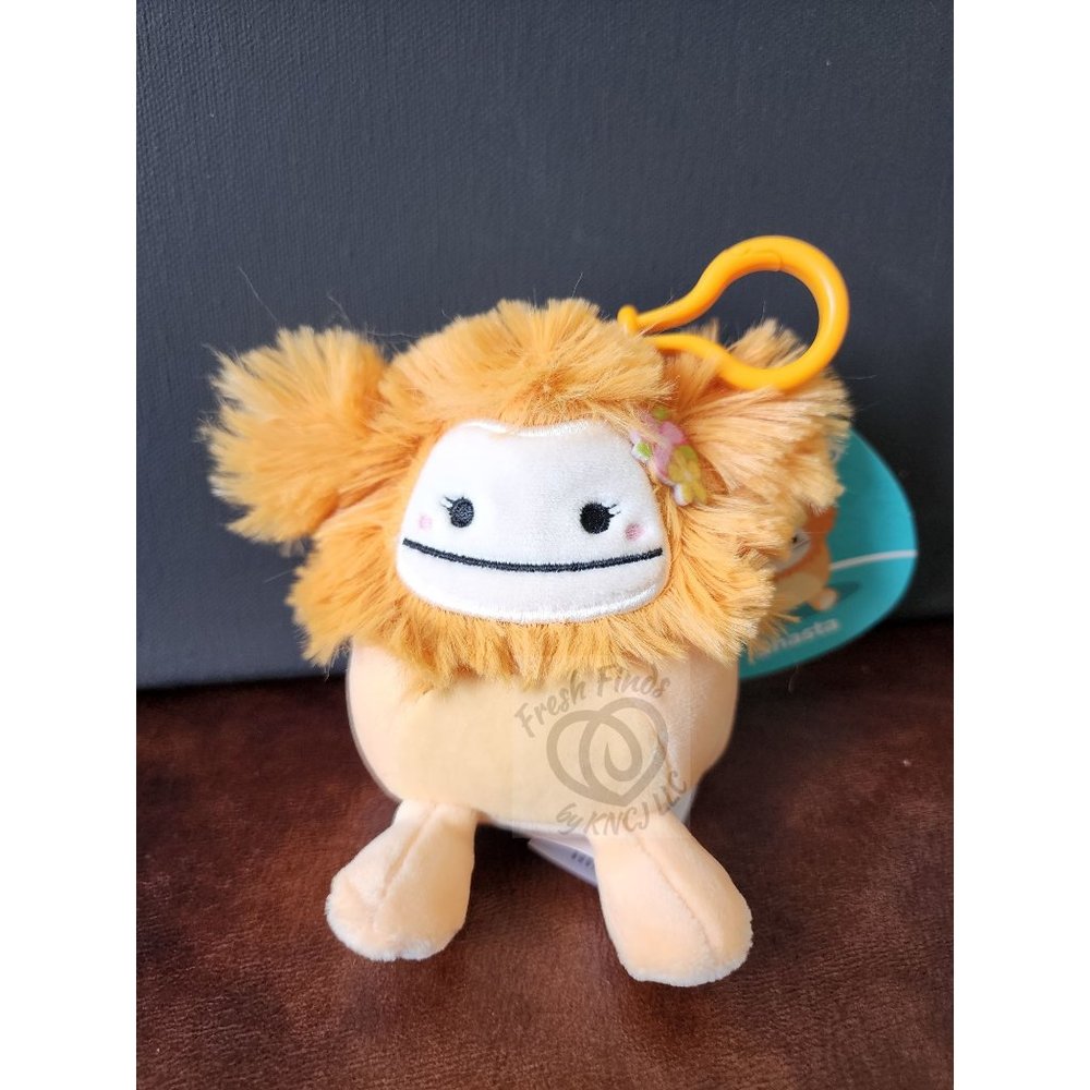 Squishmallows Shasta the Bigfoot Yeti Clip Spring 2024